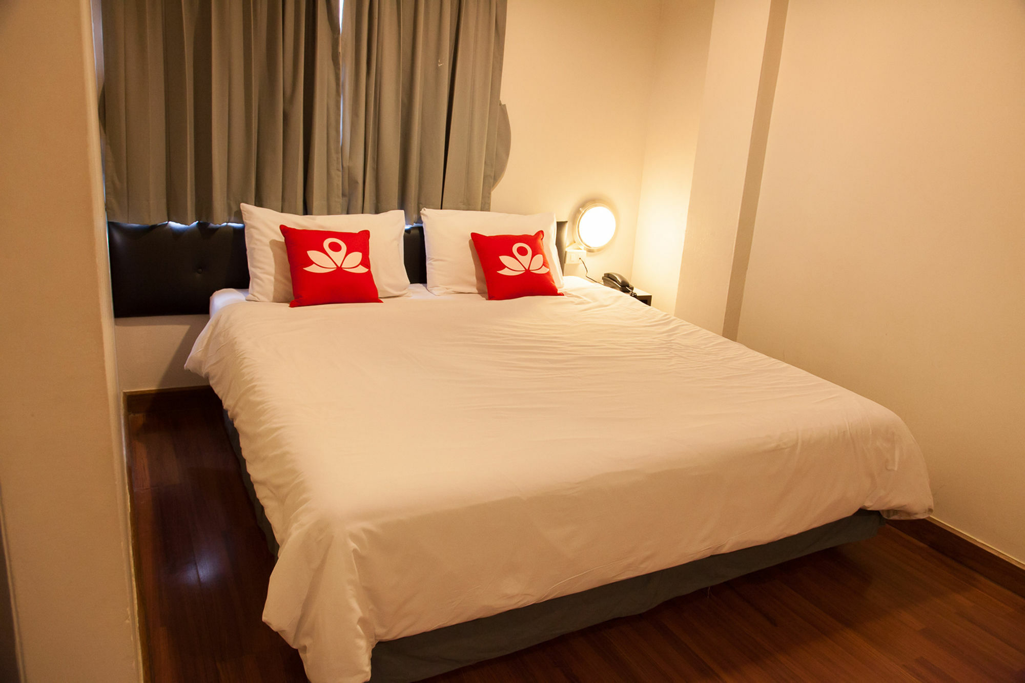 Zen Rooms Pratunam Bangkok Extérieur photo